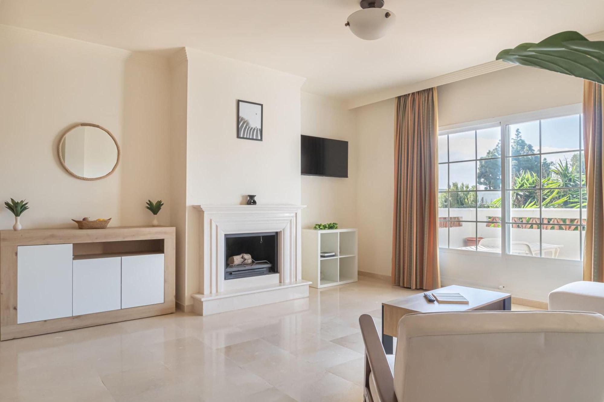 Apartment Sunbeach - Puerto Banus *