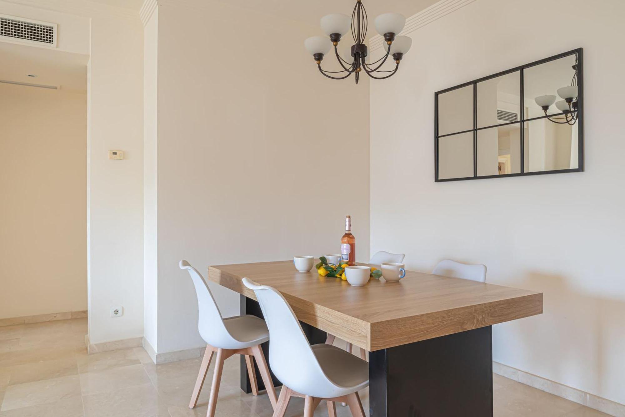 Apartment Sunbeach - Puerto Banus Marbella