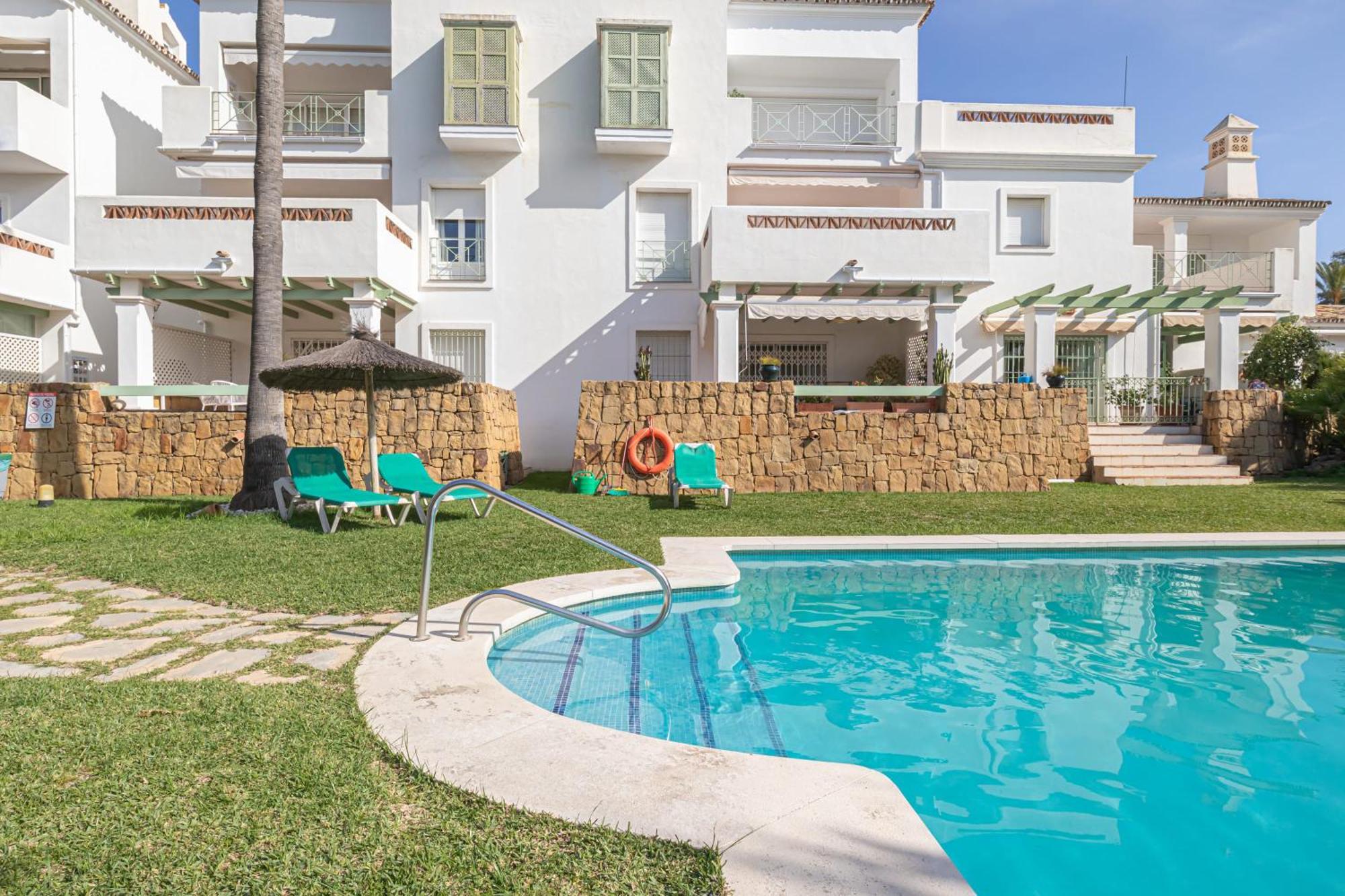 Sunbeach - Puerto Banus Apartment Marbella